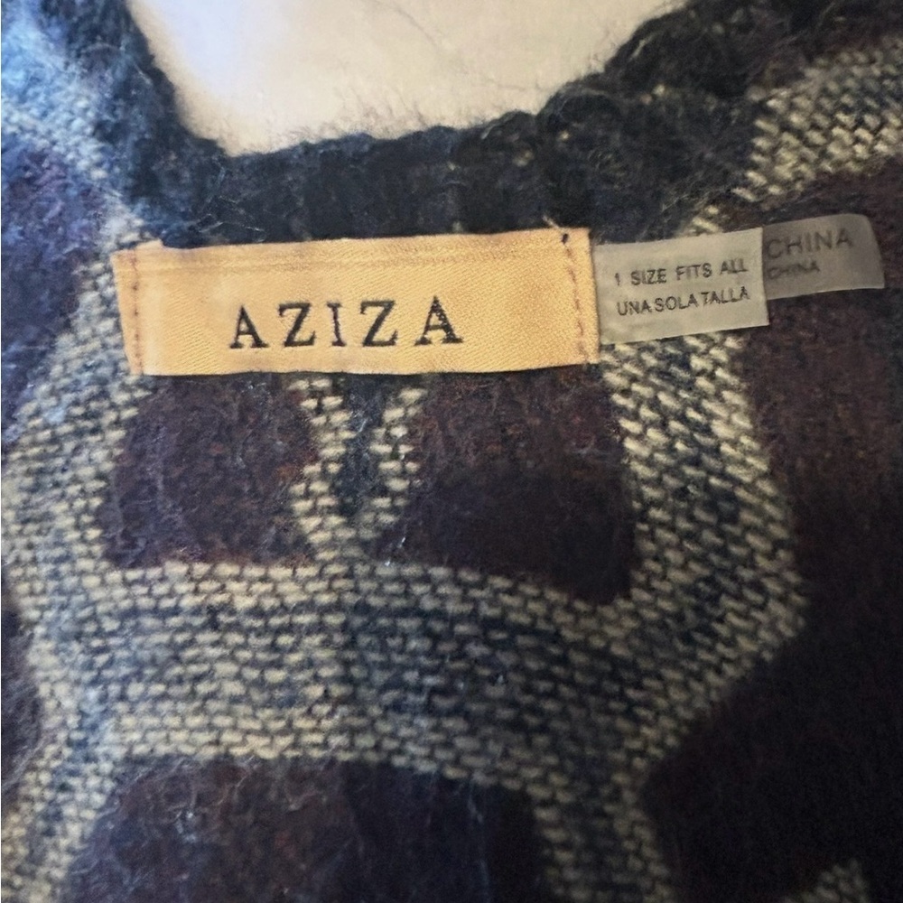 AZIZA Aztec Geometric Patterned Poncho
NWOT - Picture 3 of 3